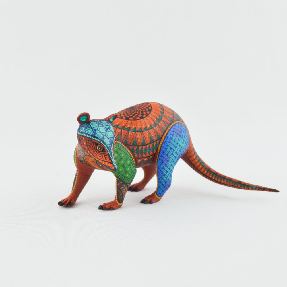 Tlacuache Alebrije Oaxacan Wood Carving - magiamexica.com