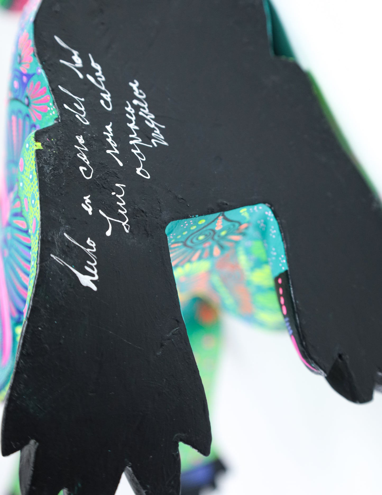 Ratón Alebrije | Oaxacan Hand-Painted Copal Wood Carving | Magia Mexica