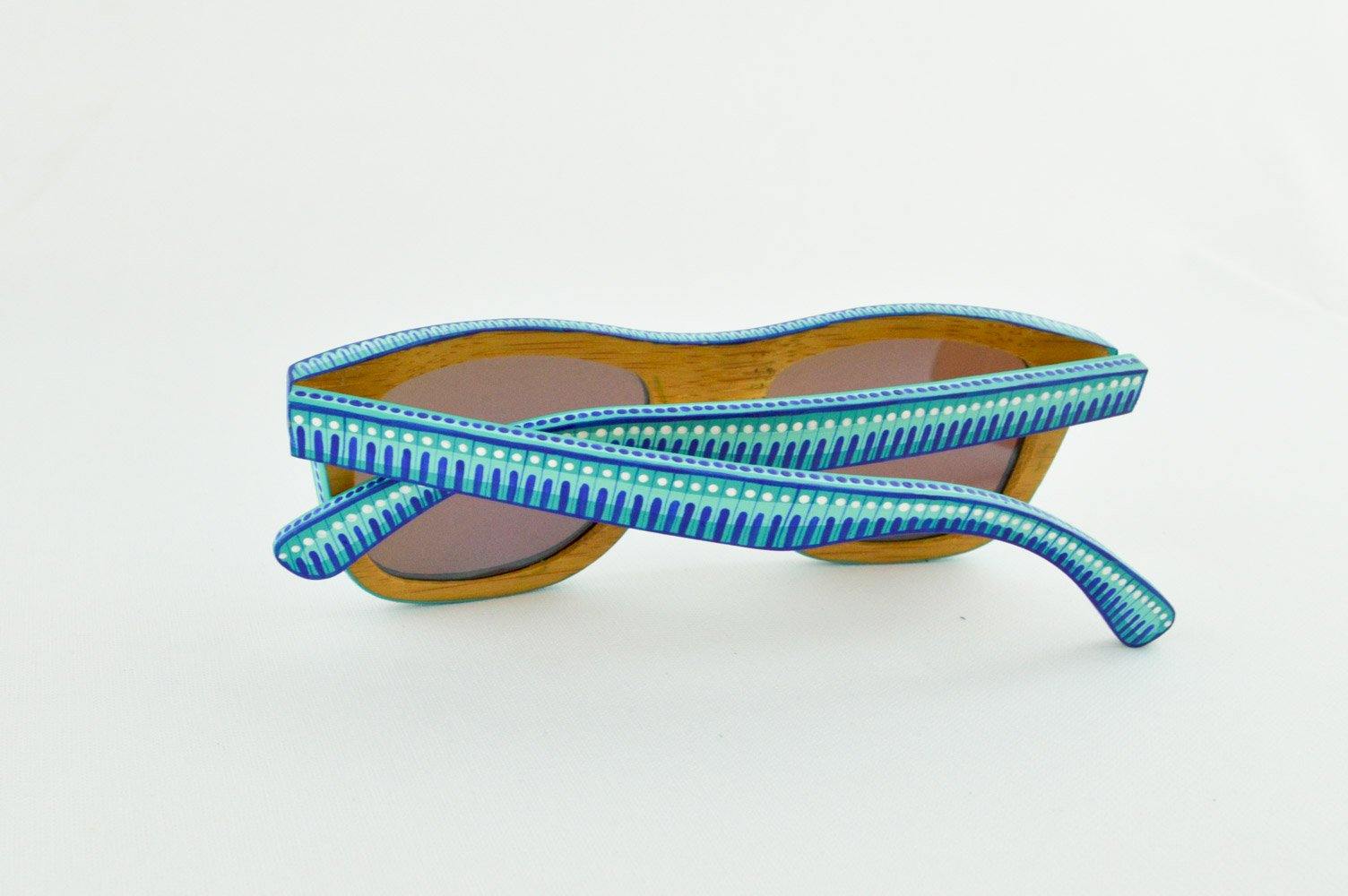 Blue Sunglasses - Alebrije Huichol Mexican Folk art magiamexica.com