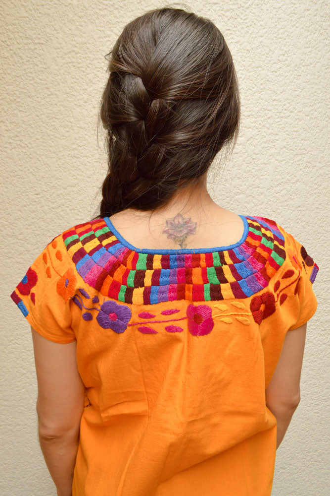 Embroidered Mexican Blouse | Amber - Alebrije Huichol Mexican Folk art magiamexica.com