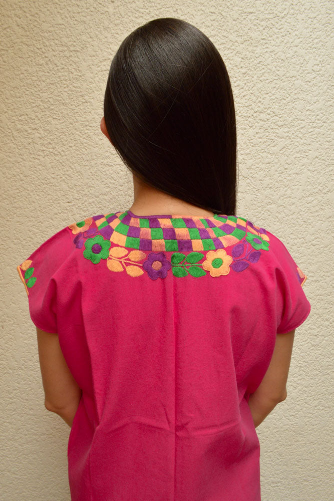 Embroidered Mexican Blouse | Pink - Alebrije Huichol Mexican Folk art magiamexica.com