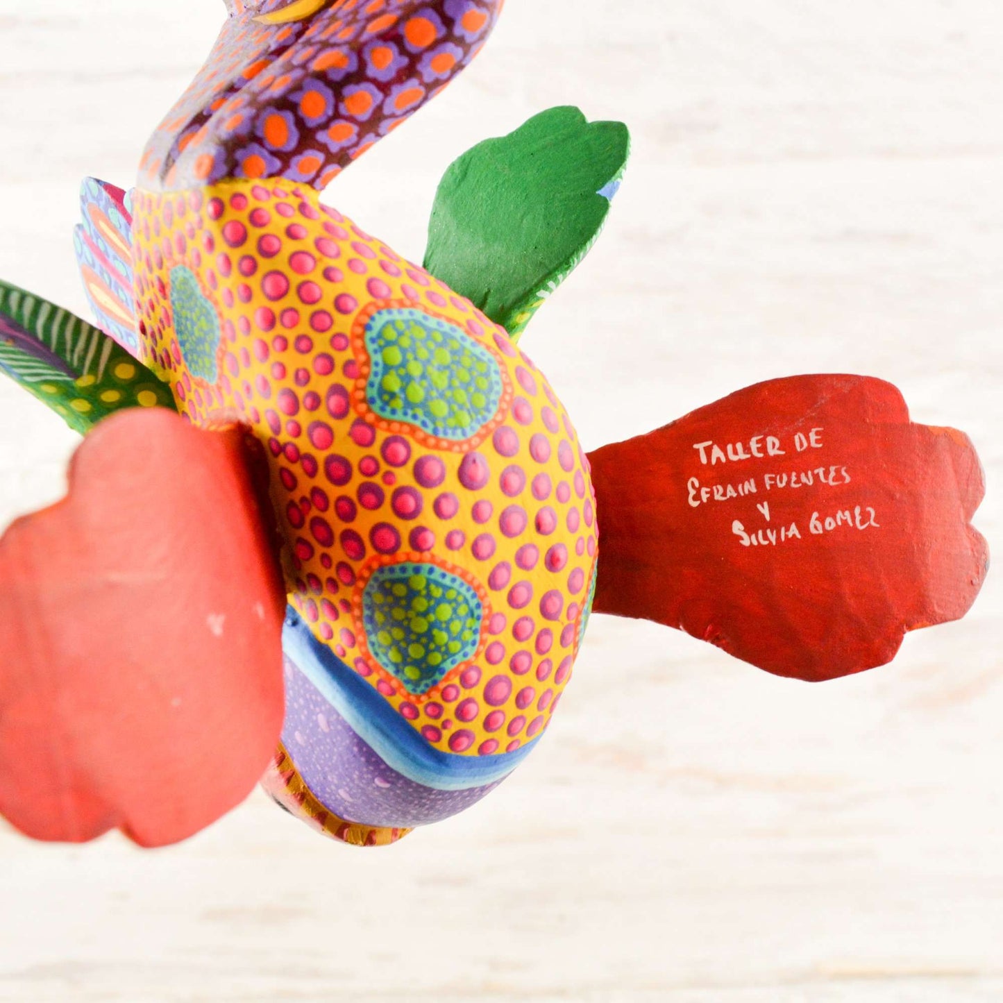 Fish Alebrije Oaxacan Wood Carving - Alebrije Huichol Mexican Folk art magiamexica.com