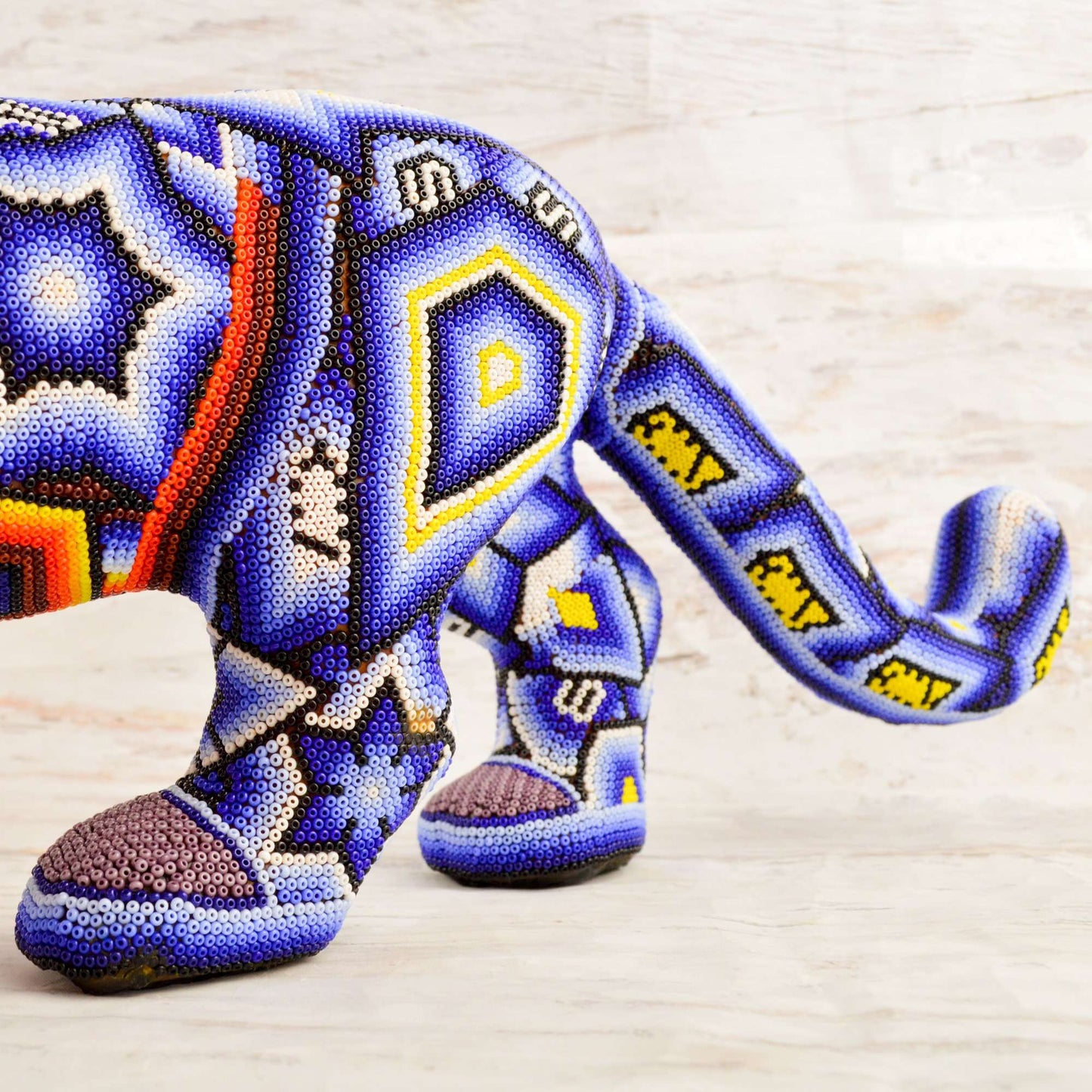 Jaguar Huichol Art - Alebrije Huichol Mexican Folk art magiamexica.com