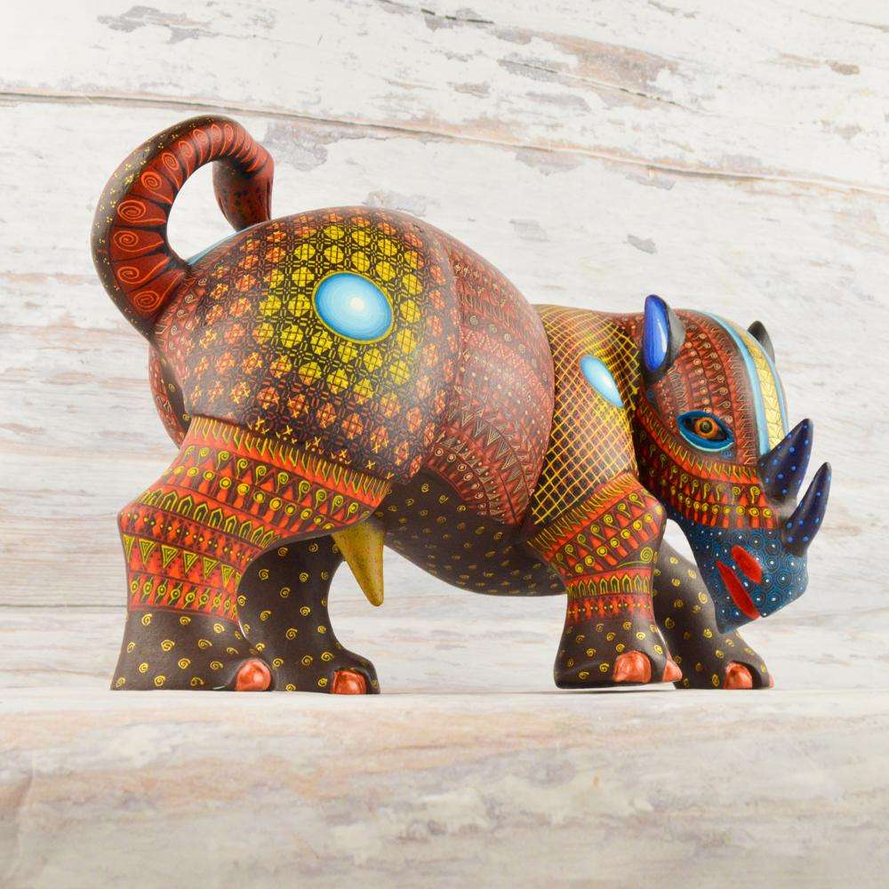 Rhino Alebrije Oaxacan Wood Carving - Alebrije Huichol Mexican Folk art magiamexica.com
