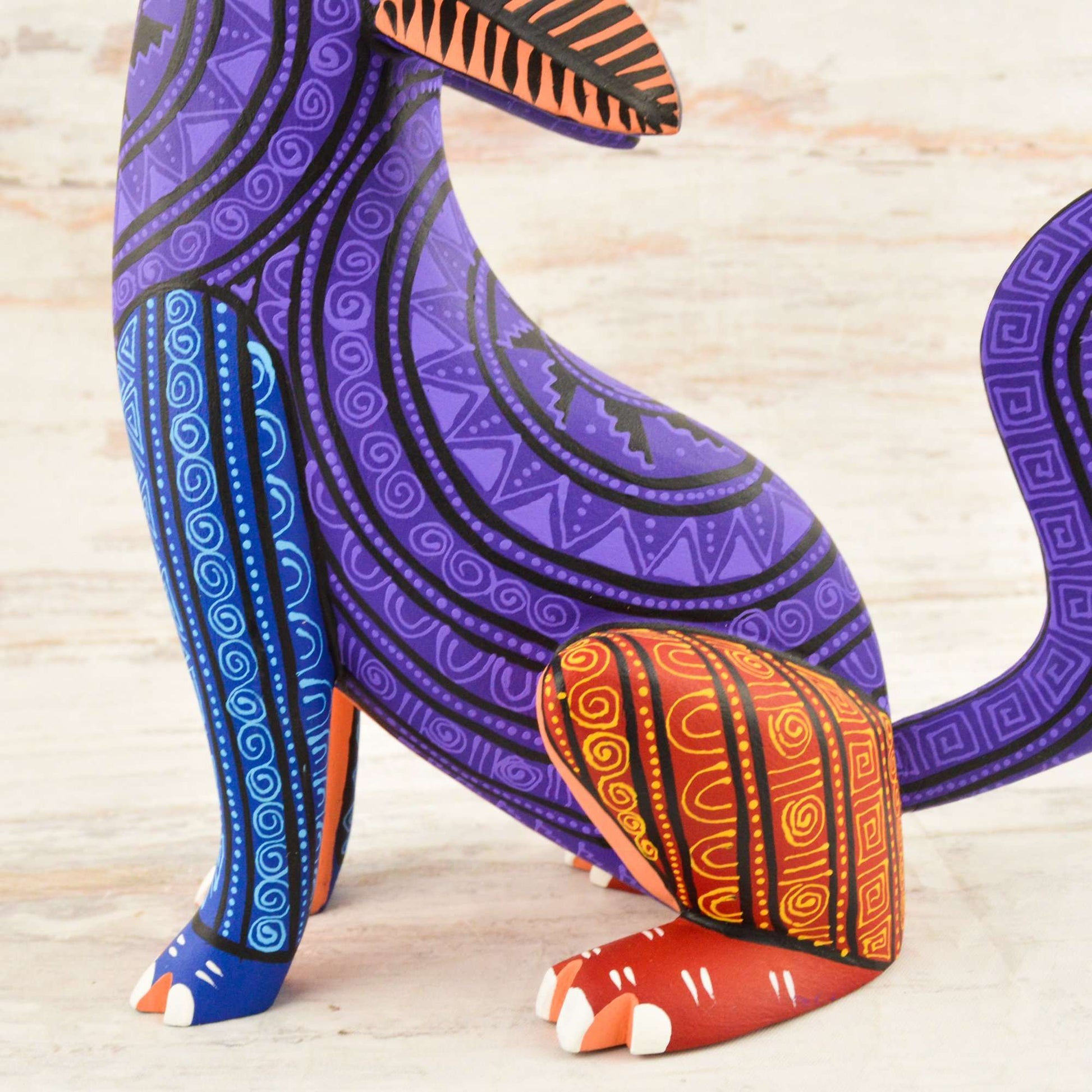 Wolf Alebrije Oaxacan Wood Carving - Alebrije Huichol Mexican Folk art magiamexica.com
