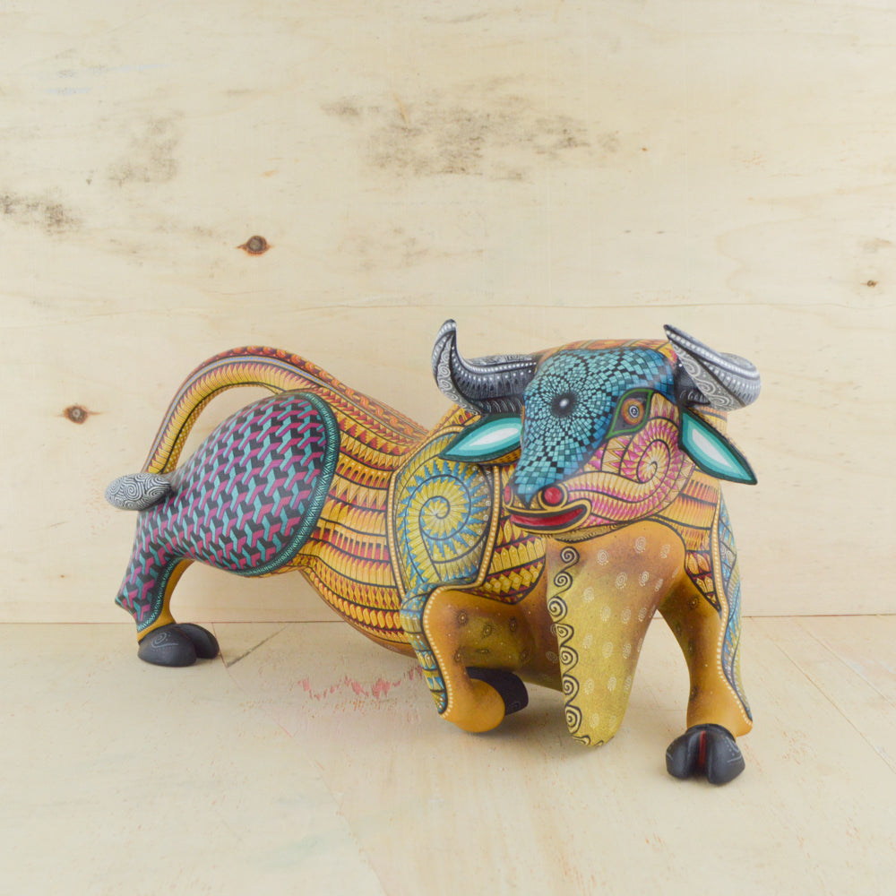 Bull Alebrije Oaxacan Wood Carving - magiamexica.com