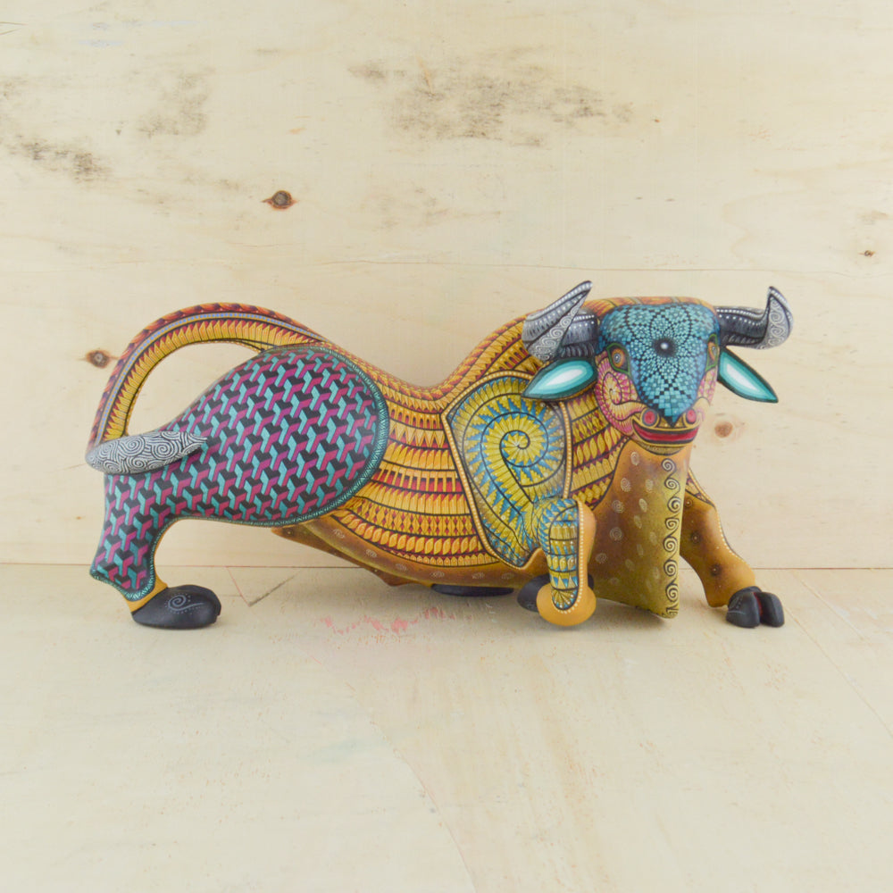 Bull Alebrije Oaxacan Wood Carving - magiamexica.com