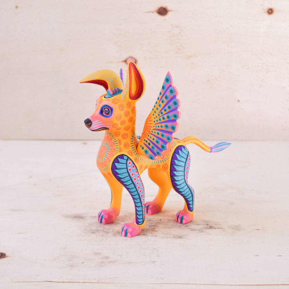 Dante Alebrije Oaxacan Wood Carving - magiamexica.com