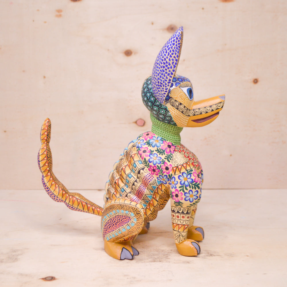 Dog Alebrije Oaxacan Wood Carving - magiamexica.com