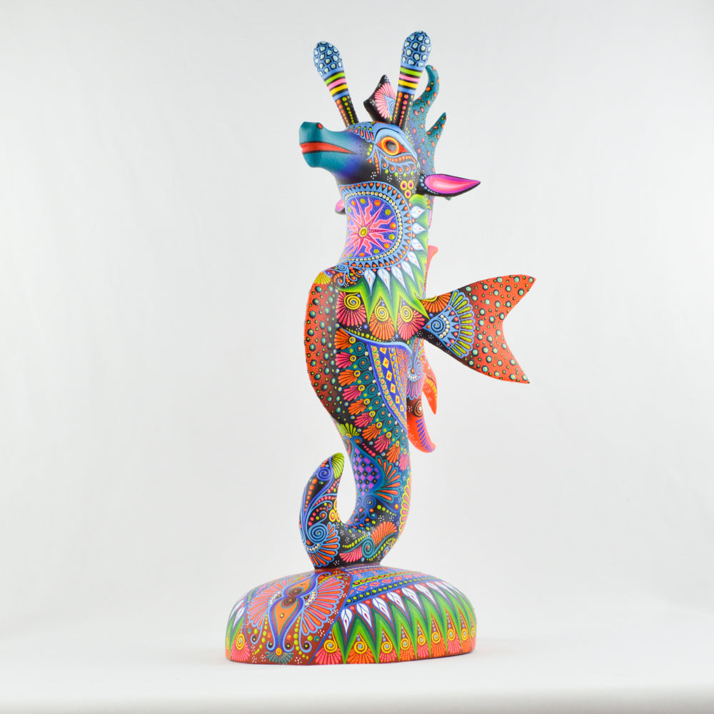 Seahorse Alebrije Oaxacan Wood Carving - magiamexica.com