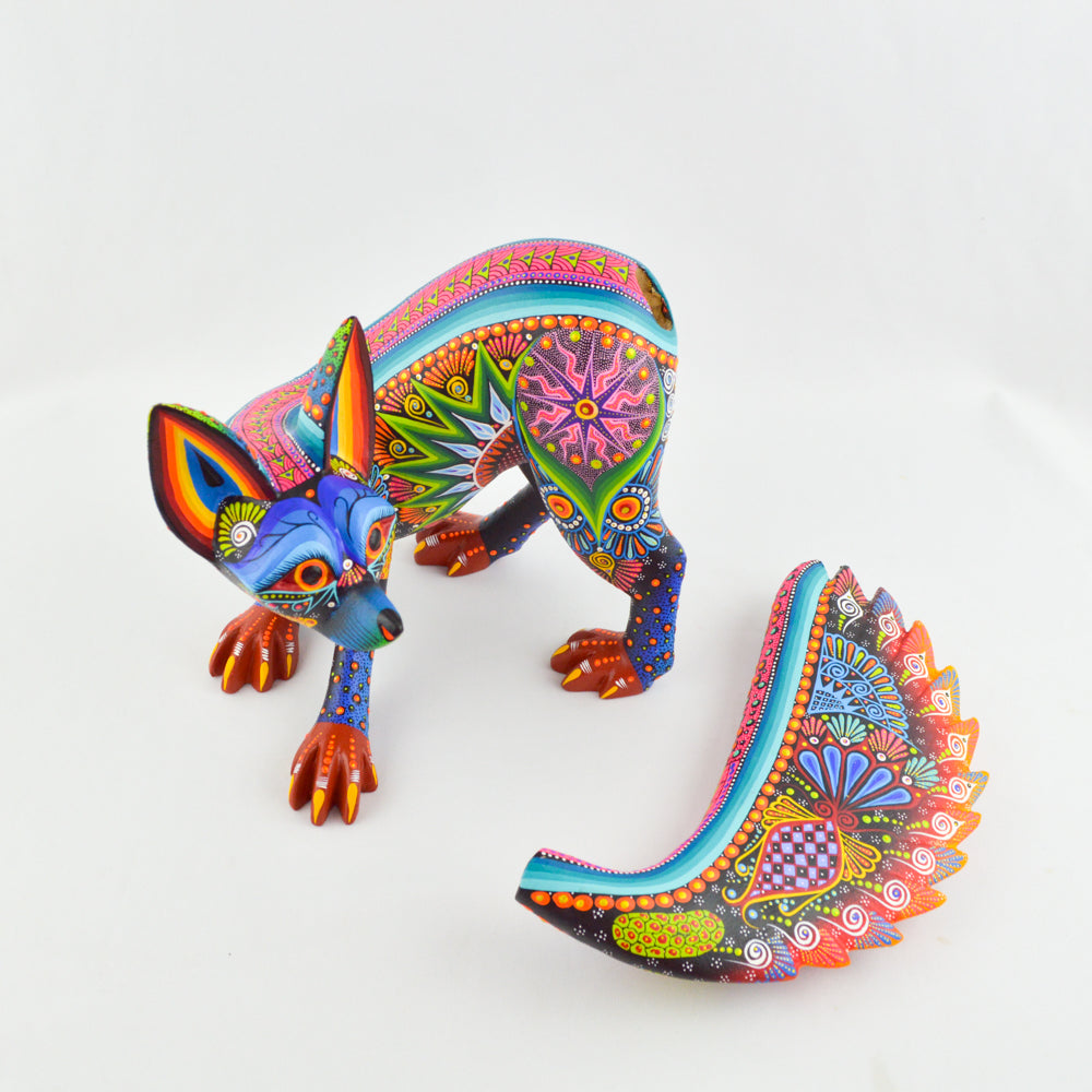 Alebrije Fox Oaxacan Wood Carving | magiamexica.com – Magia Mexica