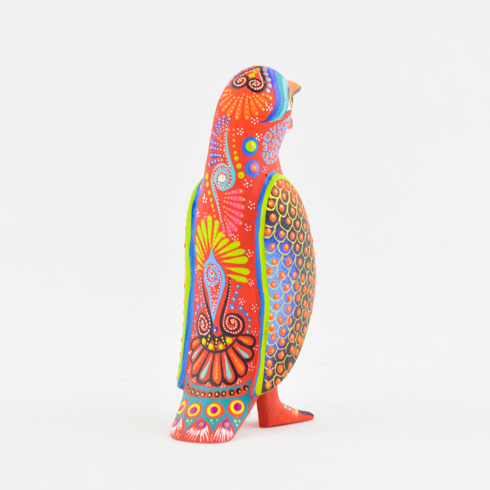 Penguin Alebrije Oaxacan Wood Carving - magiamexica.com