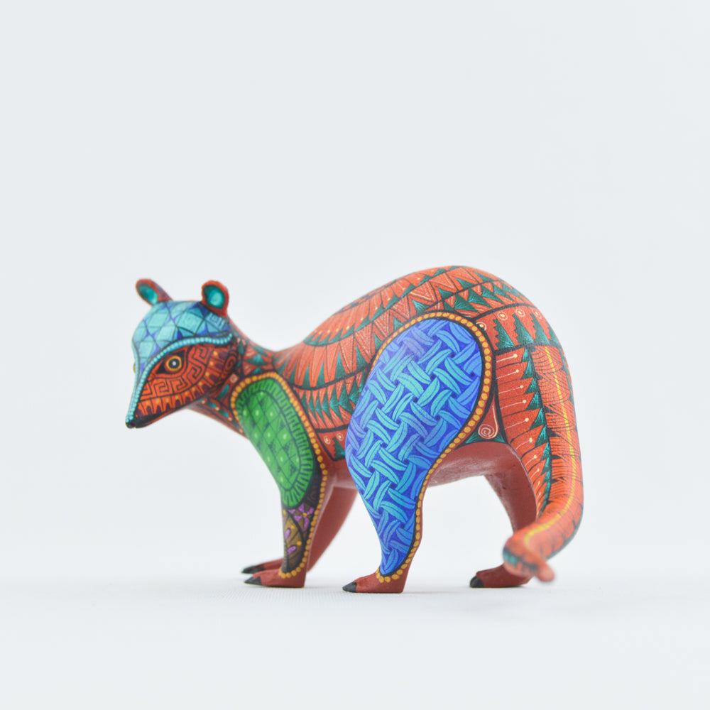 Tlacuache Alebrije Oaxacan Wood Carving - magiamexica.com