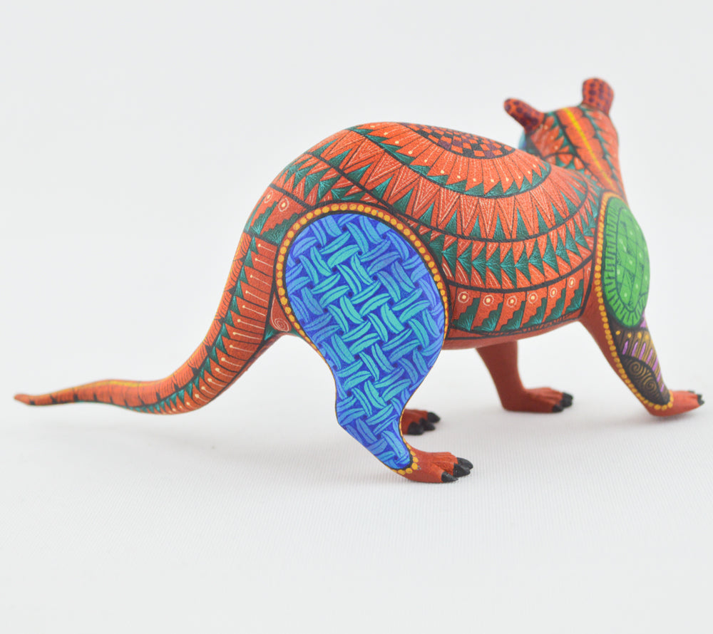 Tlacuache Alebrije Oaxacan Wood Carving - magiamexica.com