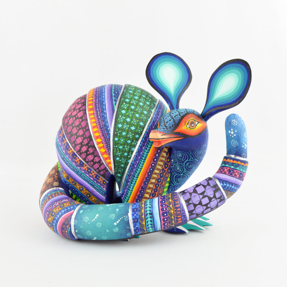 Alebrije Armadillo Oaxacan Wood Carving - magiamexica.com