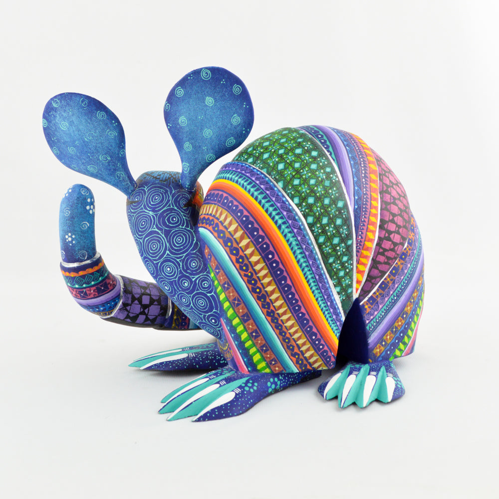 Alebrije Armadillo Oaxacan Wood Carving - magiamexica.com