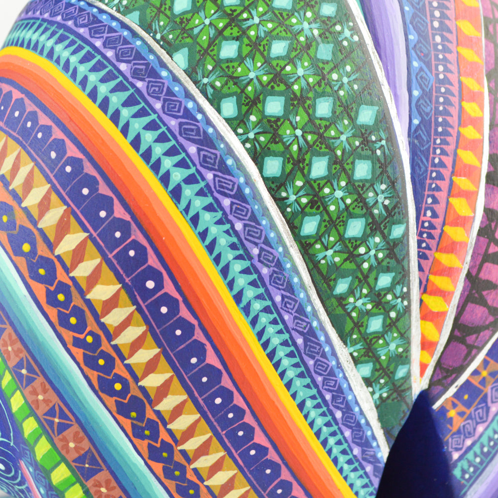 Alebrije Armadillo Oaxacan Wood Carving - magiamexica.com