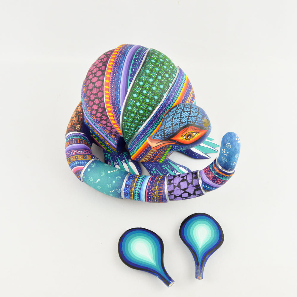 Alebrije Armadillo Oaxacan Wood Carving - magiamexica.com