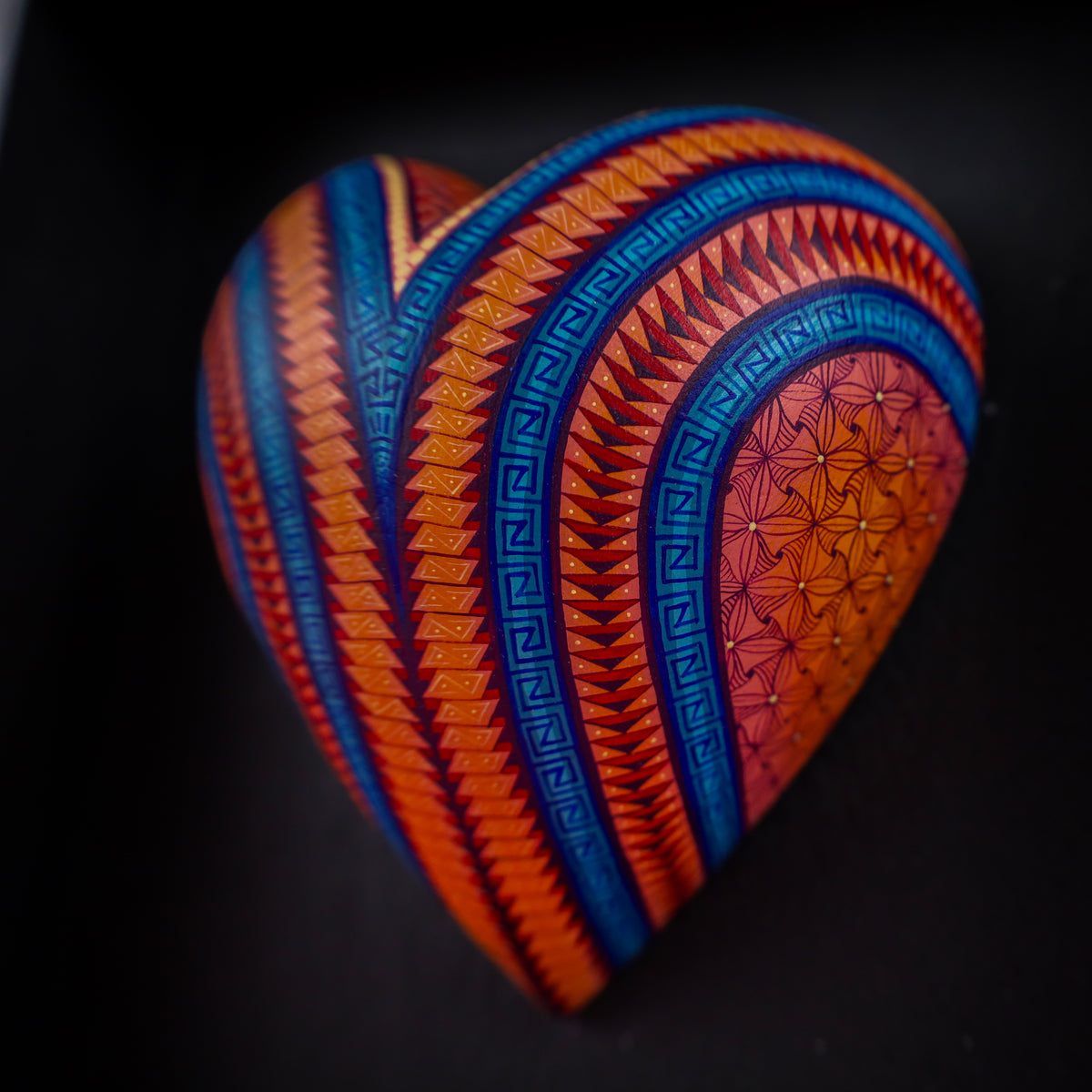 Alebrije Heart | Oaxacan Hand-Painted Copal Wood Carving | Magia Mexica