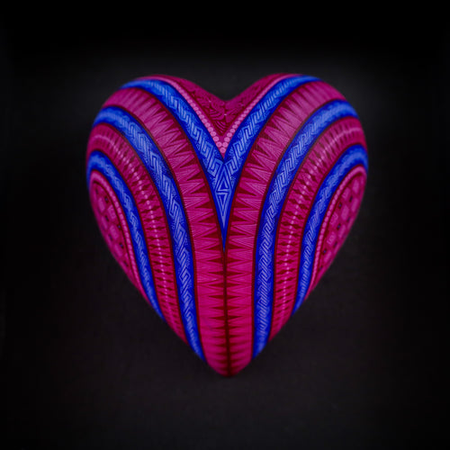 Alebrije Heart | Oaxacan Hand-Painted Copal Wood Carving | Magia Mexica