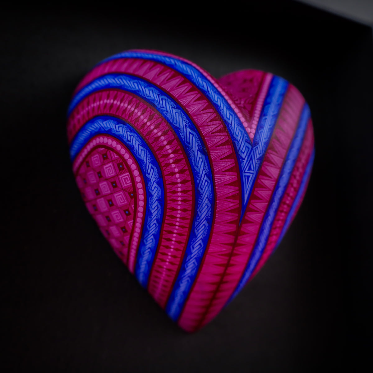 Alebrije Heart | Oaxacan Hand-Painted Copal Wood Carving | Magia Mexica