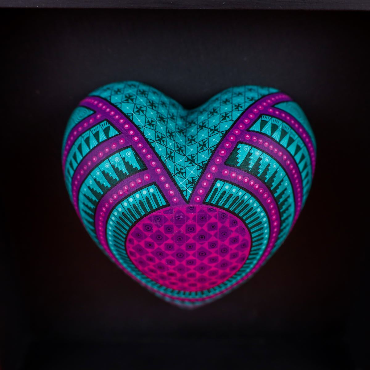 Alebrije Heart | Oaxacan Hand-Painted Copal Wood Carving | Magia Mexica