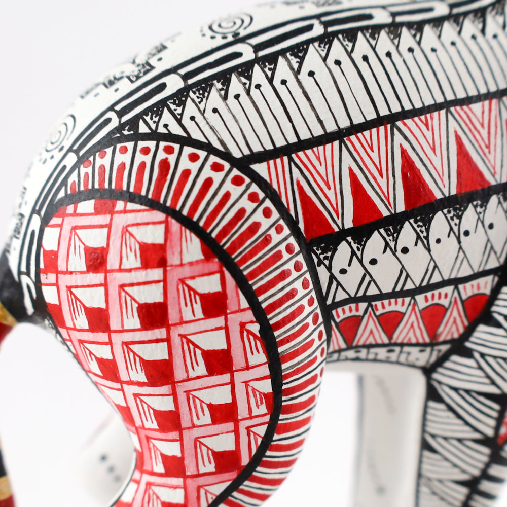 Xoloitzcuintle Alebrije | Oaxacan Wood Carving | Magia Mexica