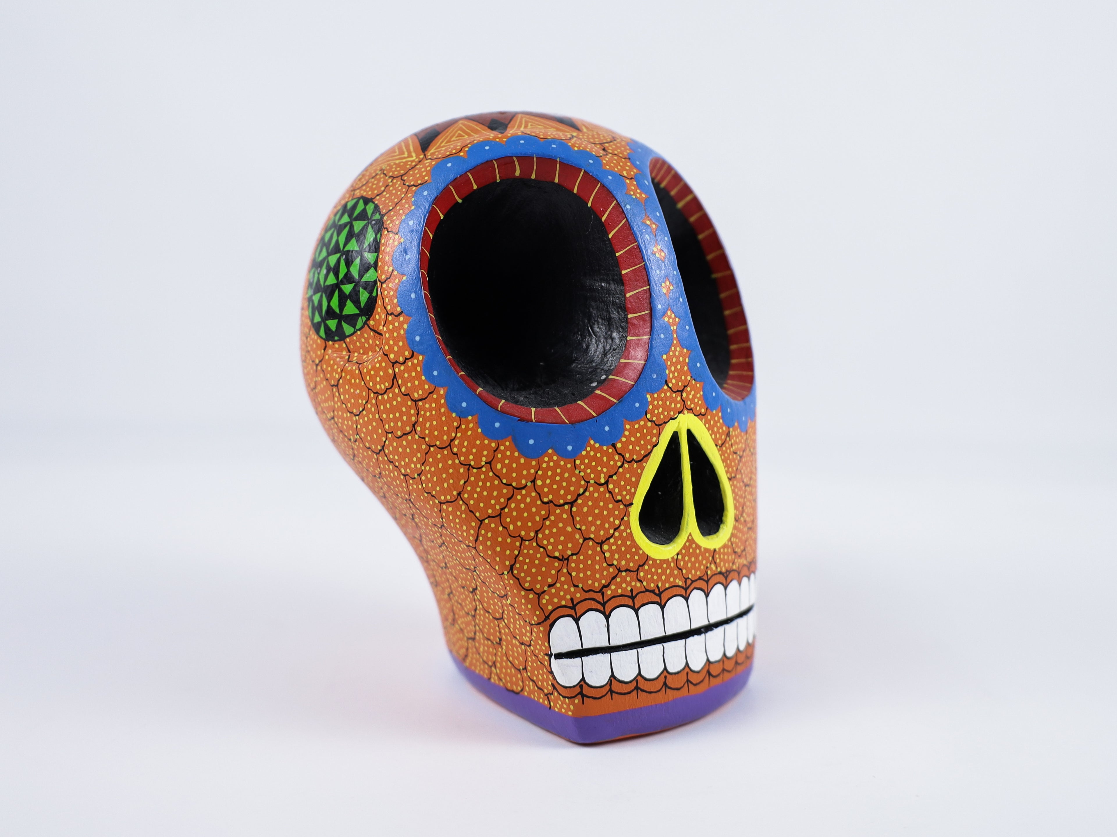 Skull Alebrije Dia de Muertos / Day of the Dead Oaxacan Wood Carving