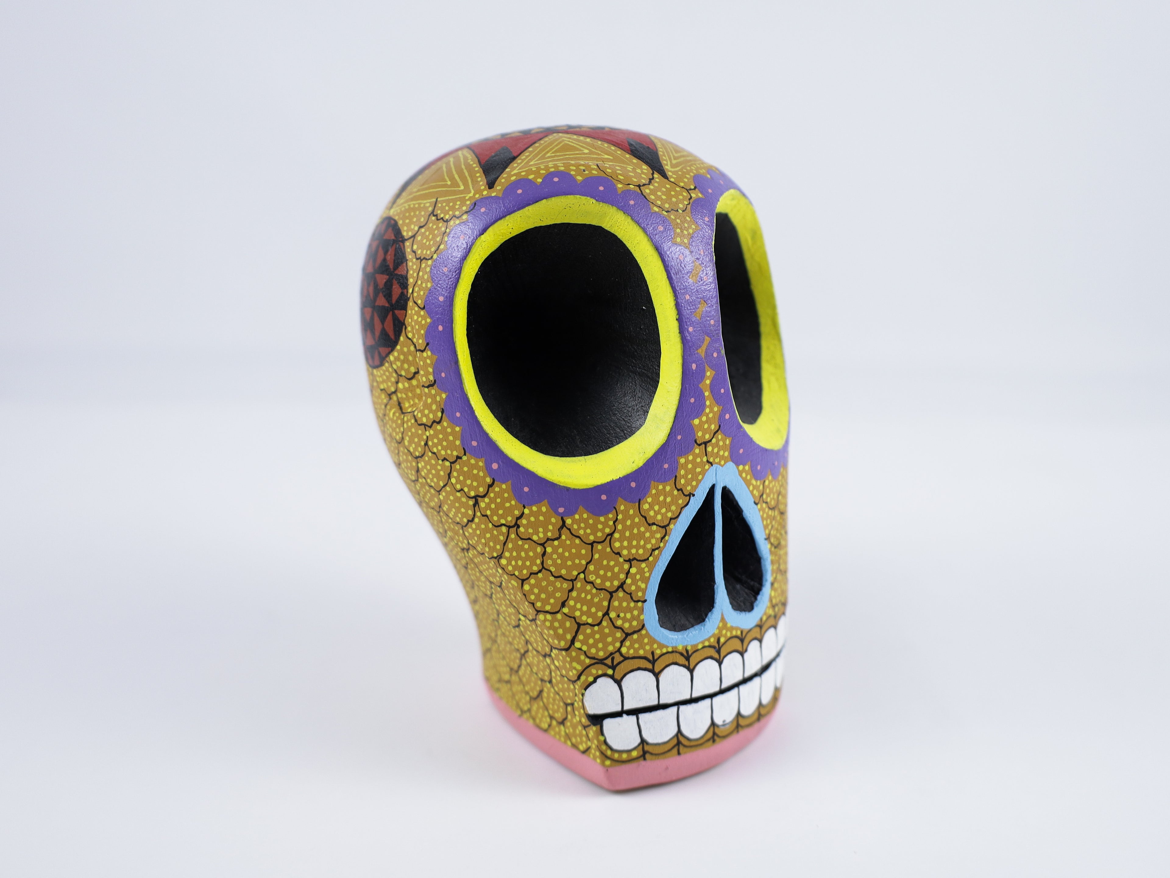 Skull Alebrije Dia de Muertos / Day of the Dead Oaxacan Wood Carving