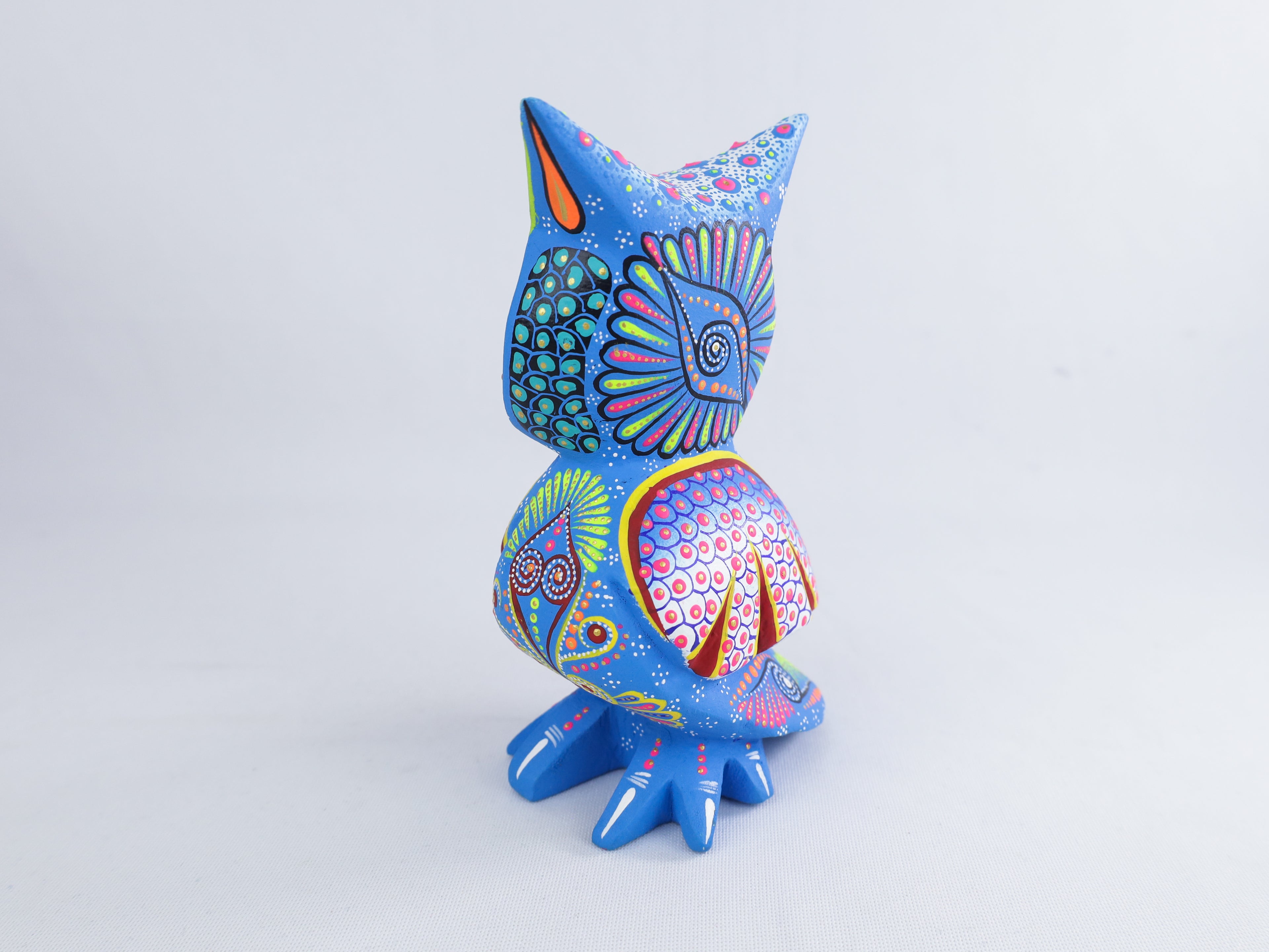 Owl Alebrije | Oaxacan Hand-Painted Copal Wood Carving | Magia Mexica