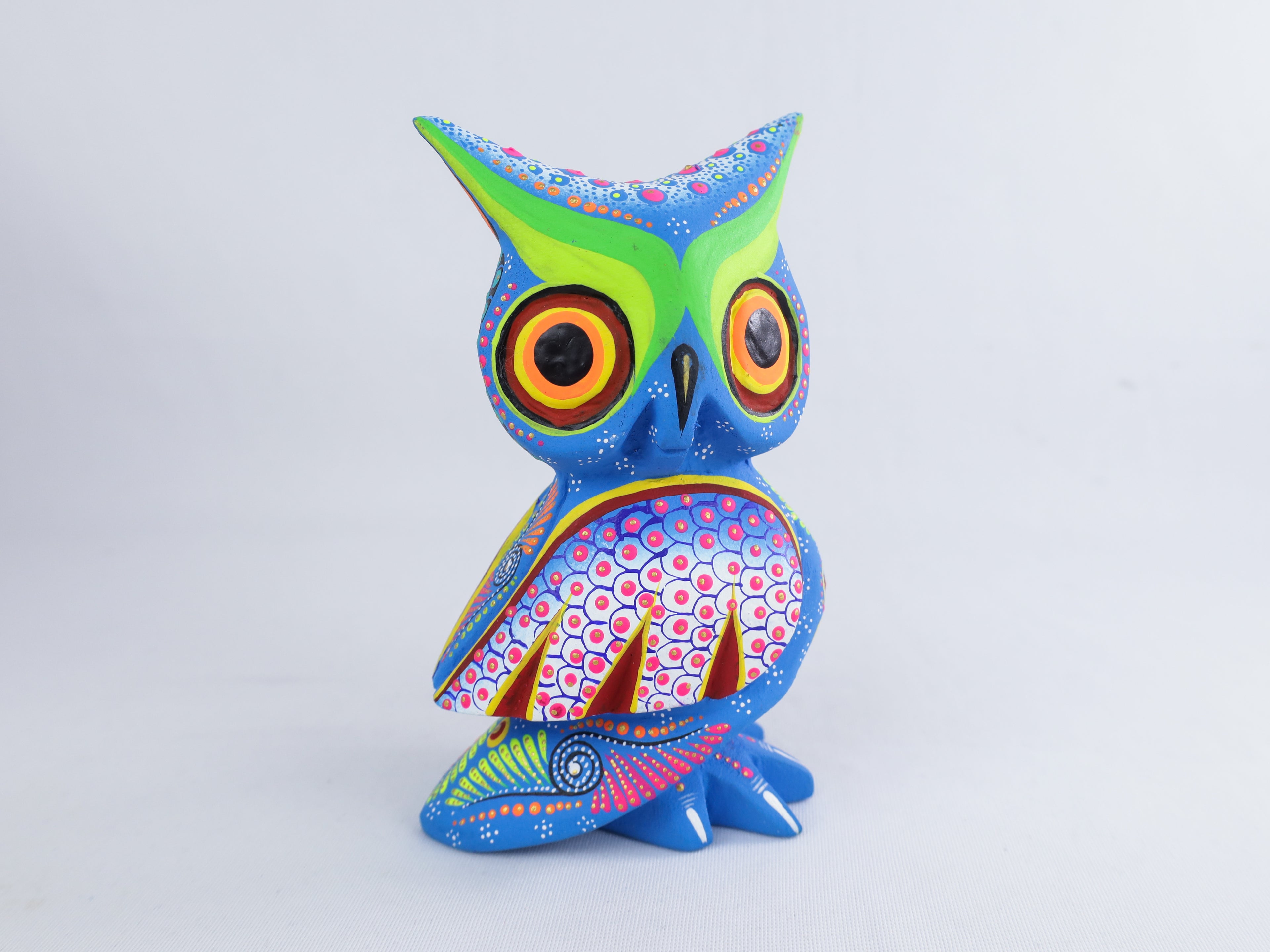 Owl Alebrije | Oaxacan Hand-Painted Copal Wood Carving | Magia Mexica