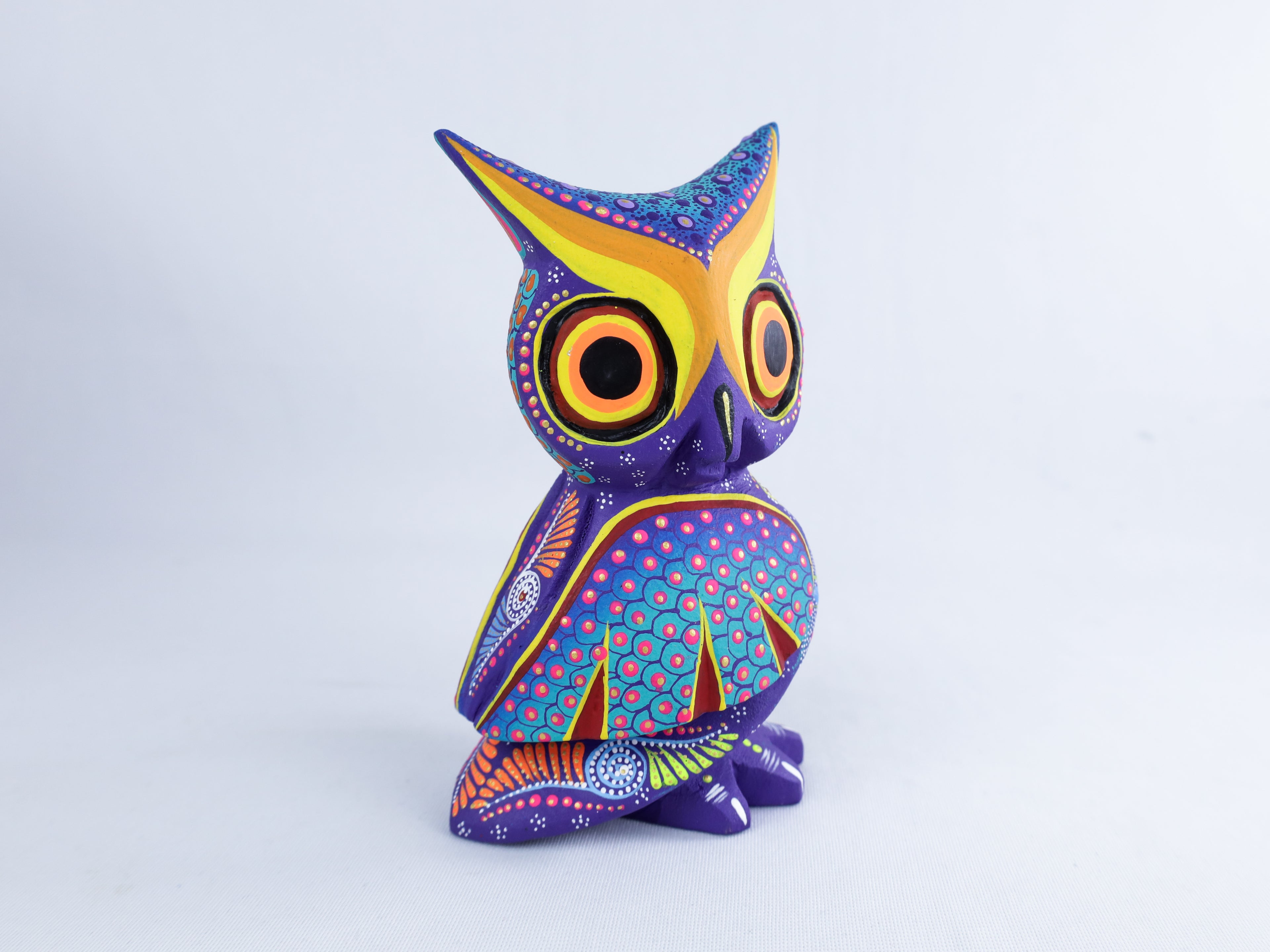 Owl Alebrije | Oaxacan Hand-Painted Copal Wood Carving | Magia Mexica