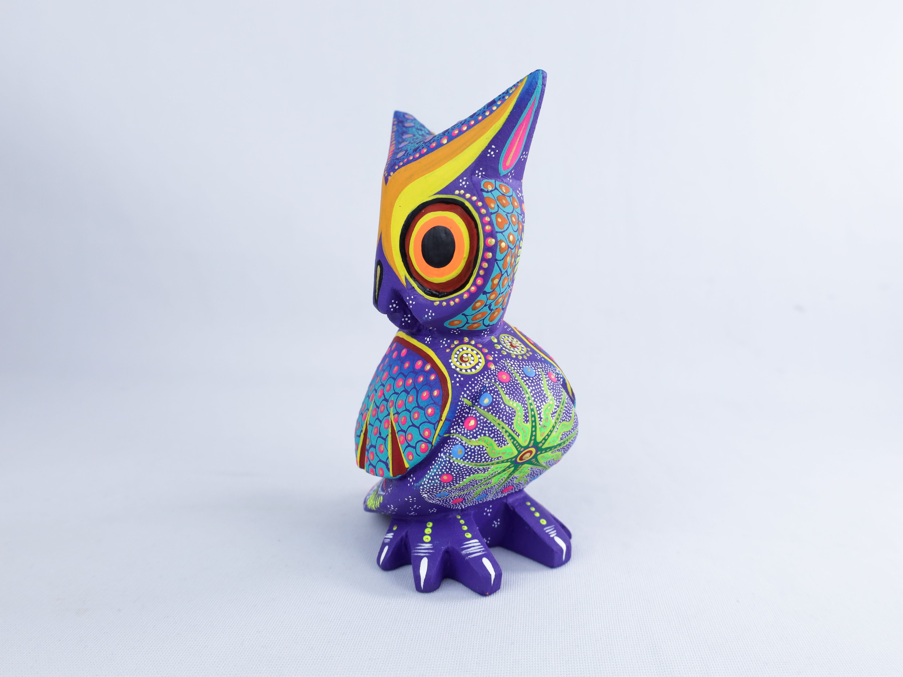 Owl Alebrije | Oaxacan Hand-Painted Copal Wood Carving | Magia Mexica