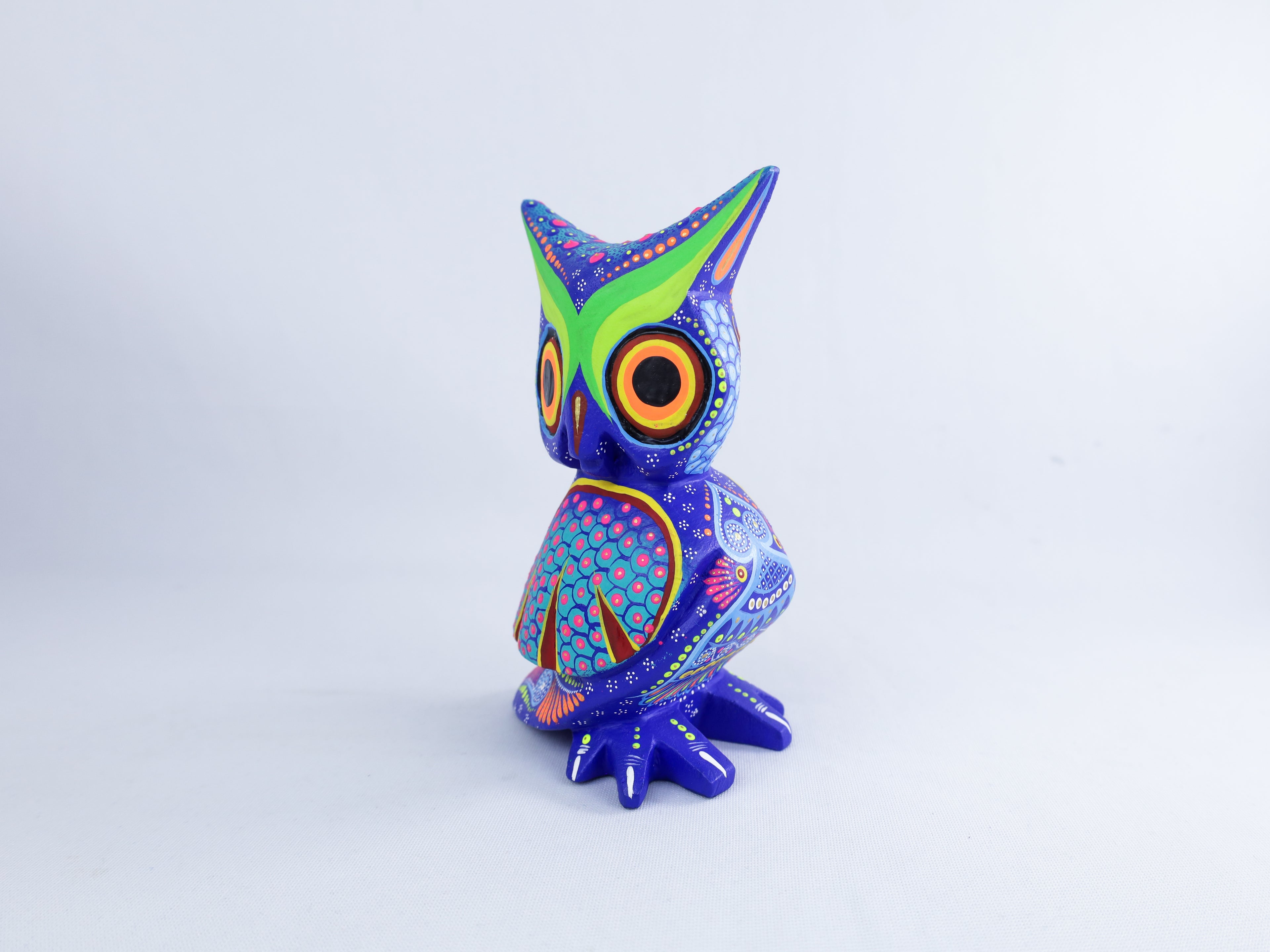 Owl Alebrije | Oaxacan Hand-Painted Copal Wood Carving | Magia Mexica