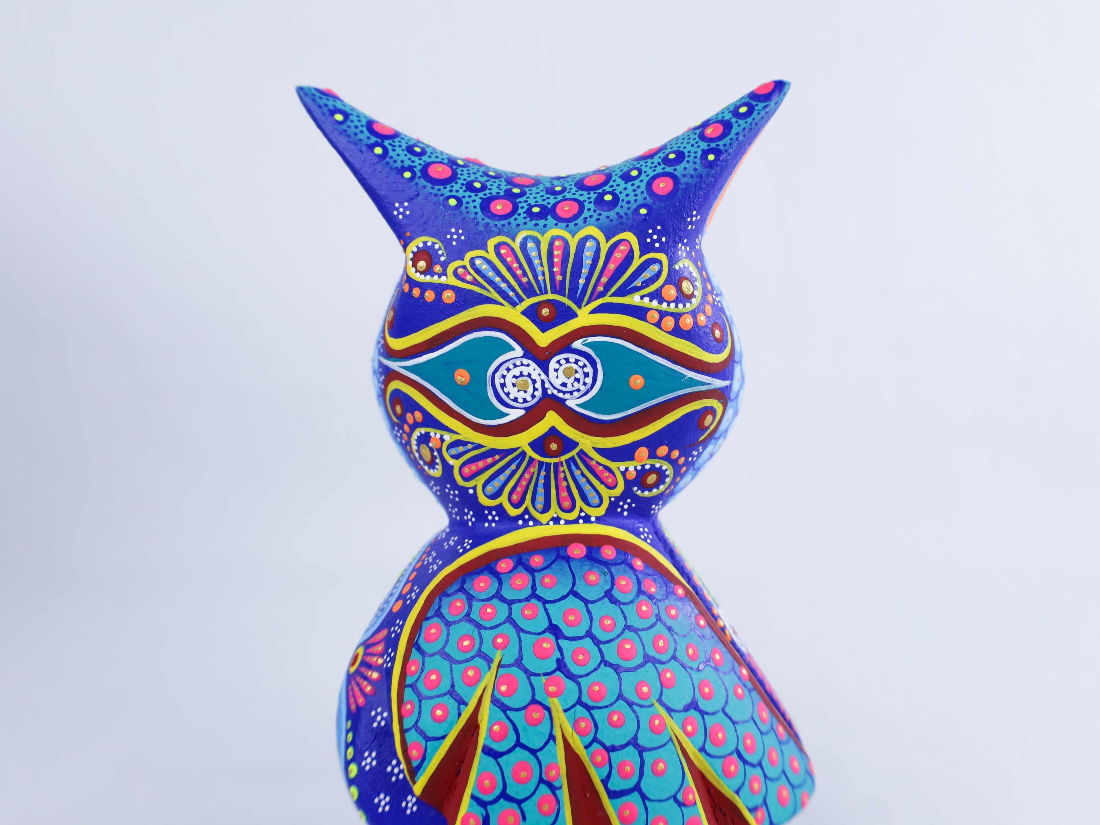 Owl Alebrije | Oaxacan Hand-Painted Copal Wood Carving | Magia Mexica