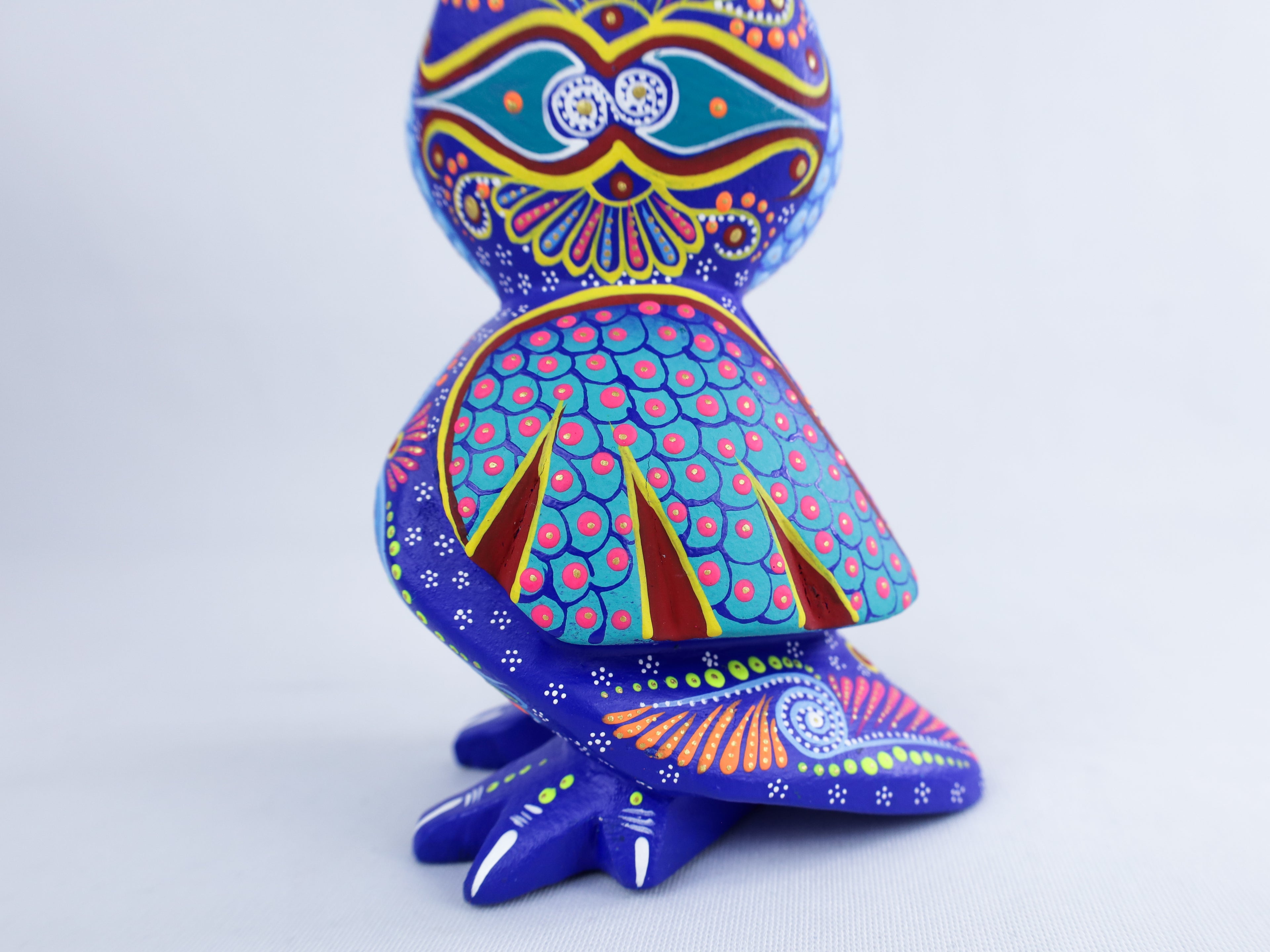 Owl Alebrije | Oaxacan Hand-Painted Copal Wood Carving | Magia Mexica