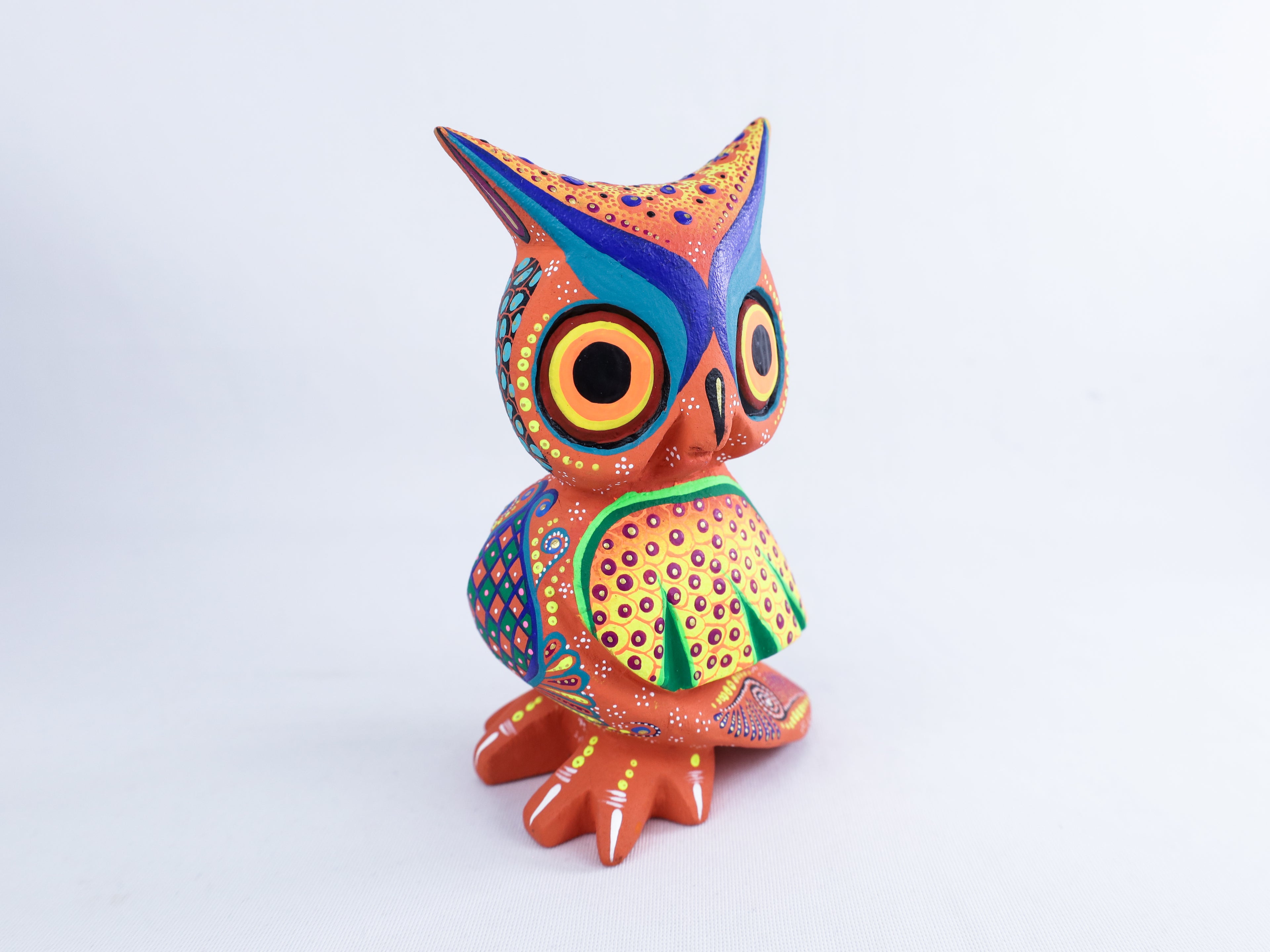 Owl Alebrije | Oaxacan Hand-Painted Copal Wood Carving | Magia Mexica