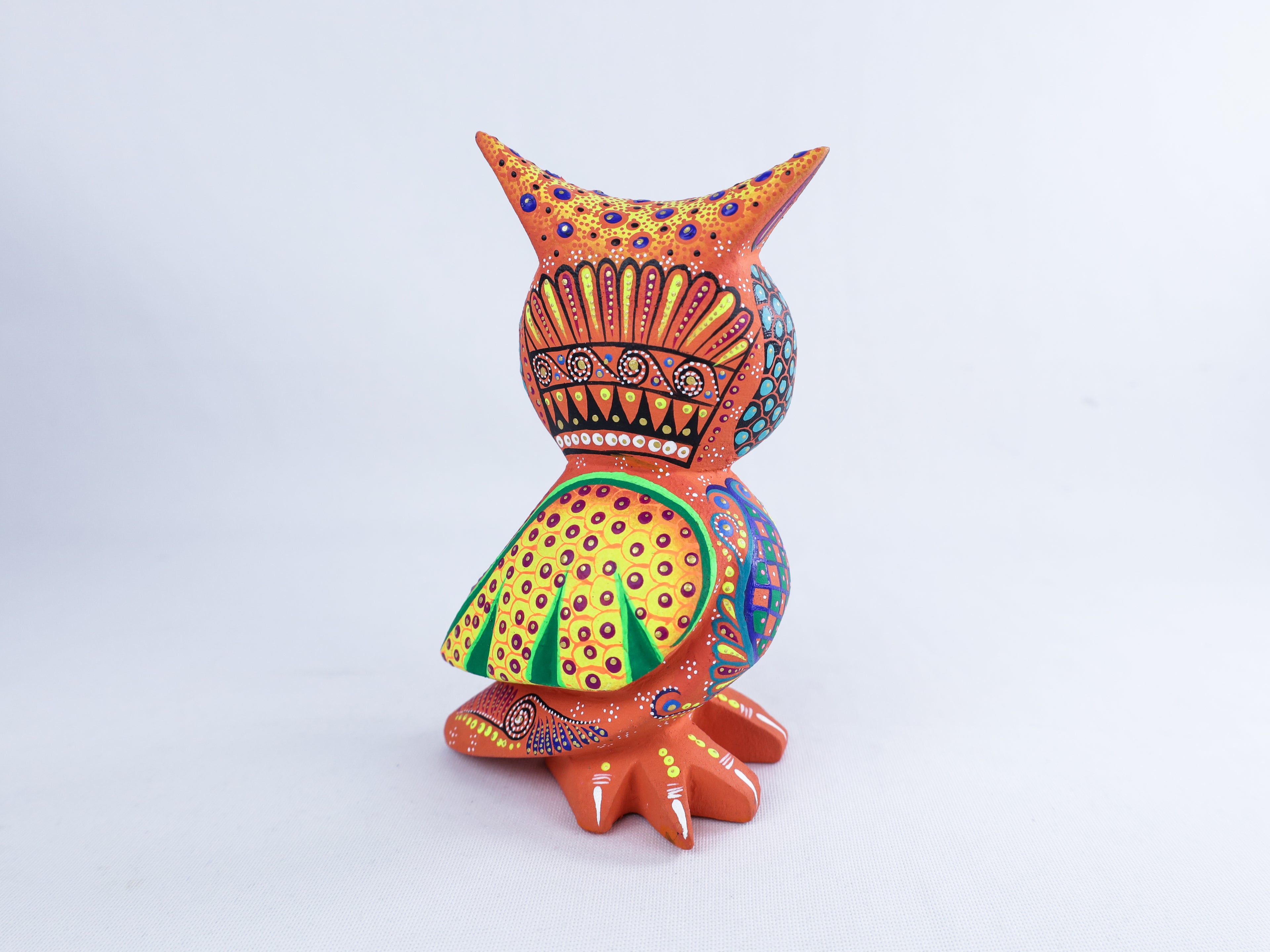 Owl Alebrije | Oaxacan Hand-Painted Copal Wood Carving | Magia Mexica