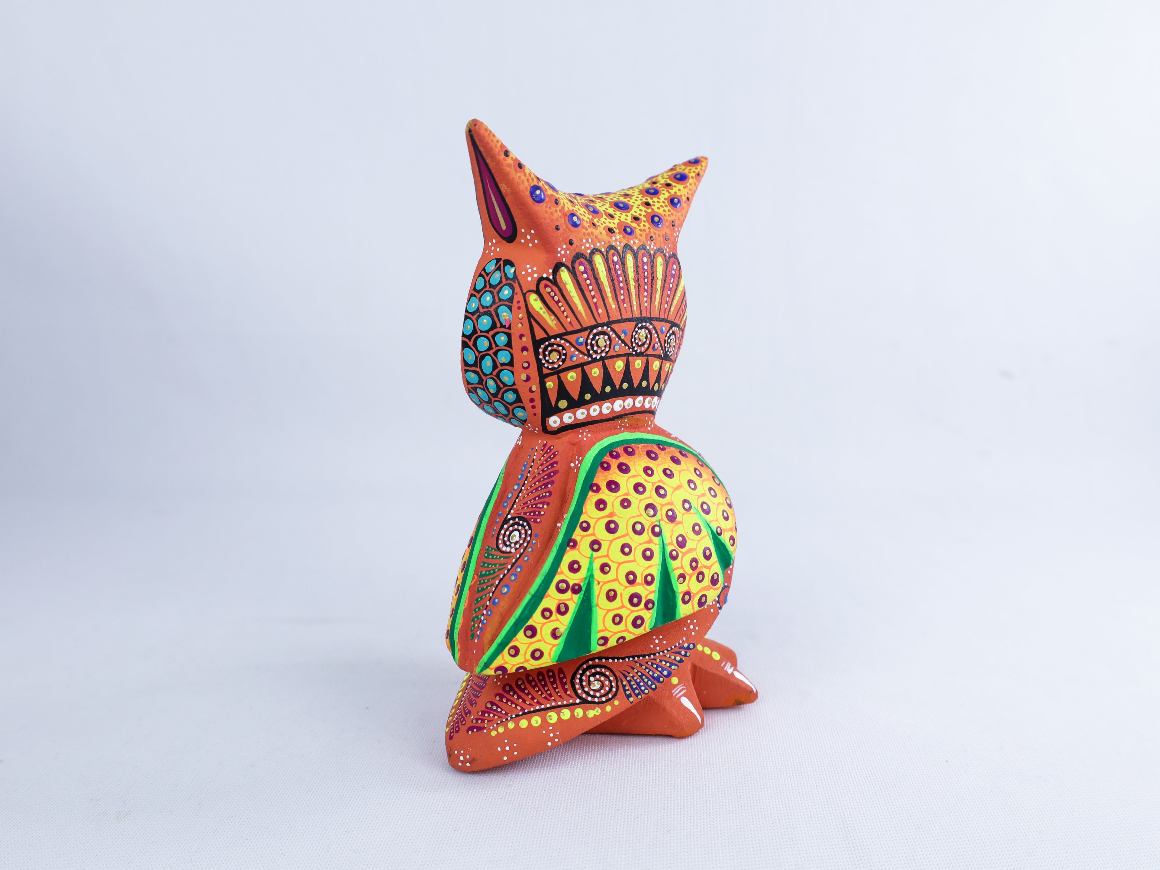 Owl Alebrije | Oaxacan Hand-Painted Copal Wood Carving | Magia Mexica