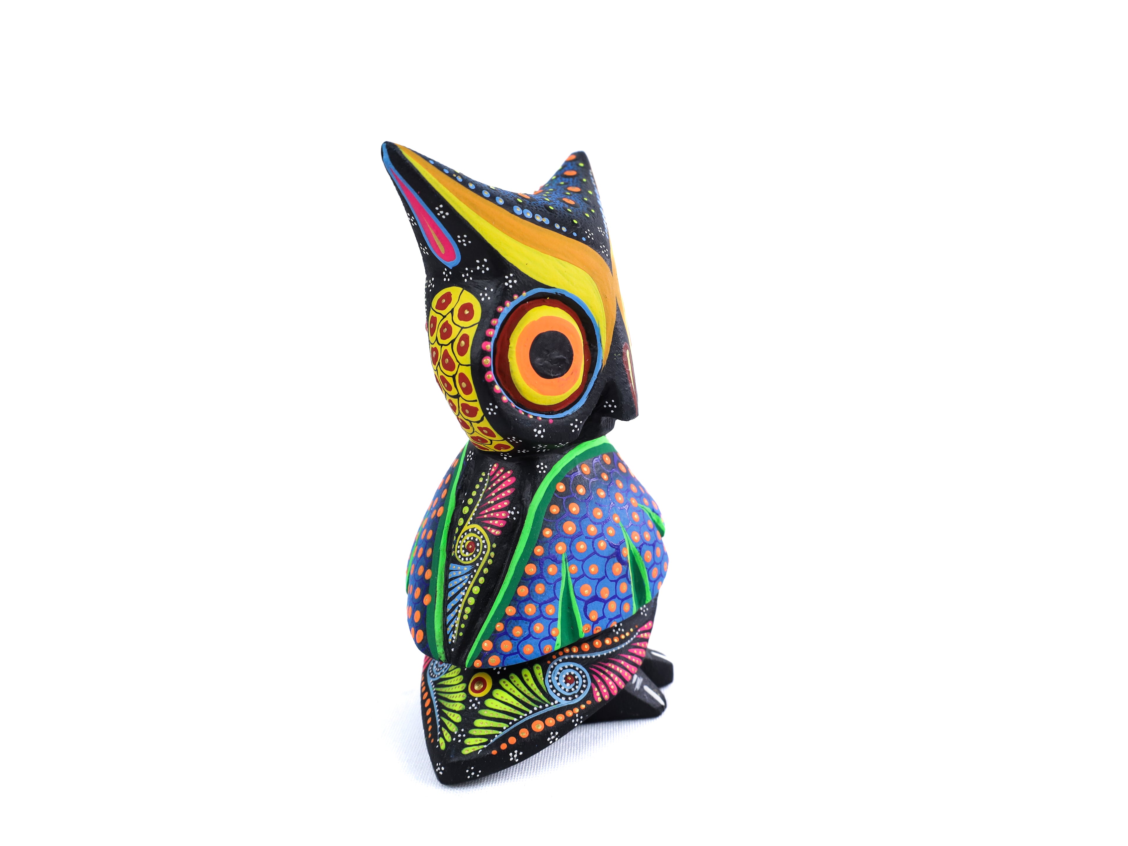 Owl Alebrije | Oaxacan Hand-Painted Copal Wood Carving | Magia Mexica