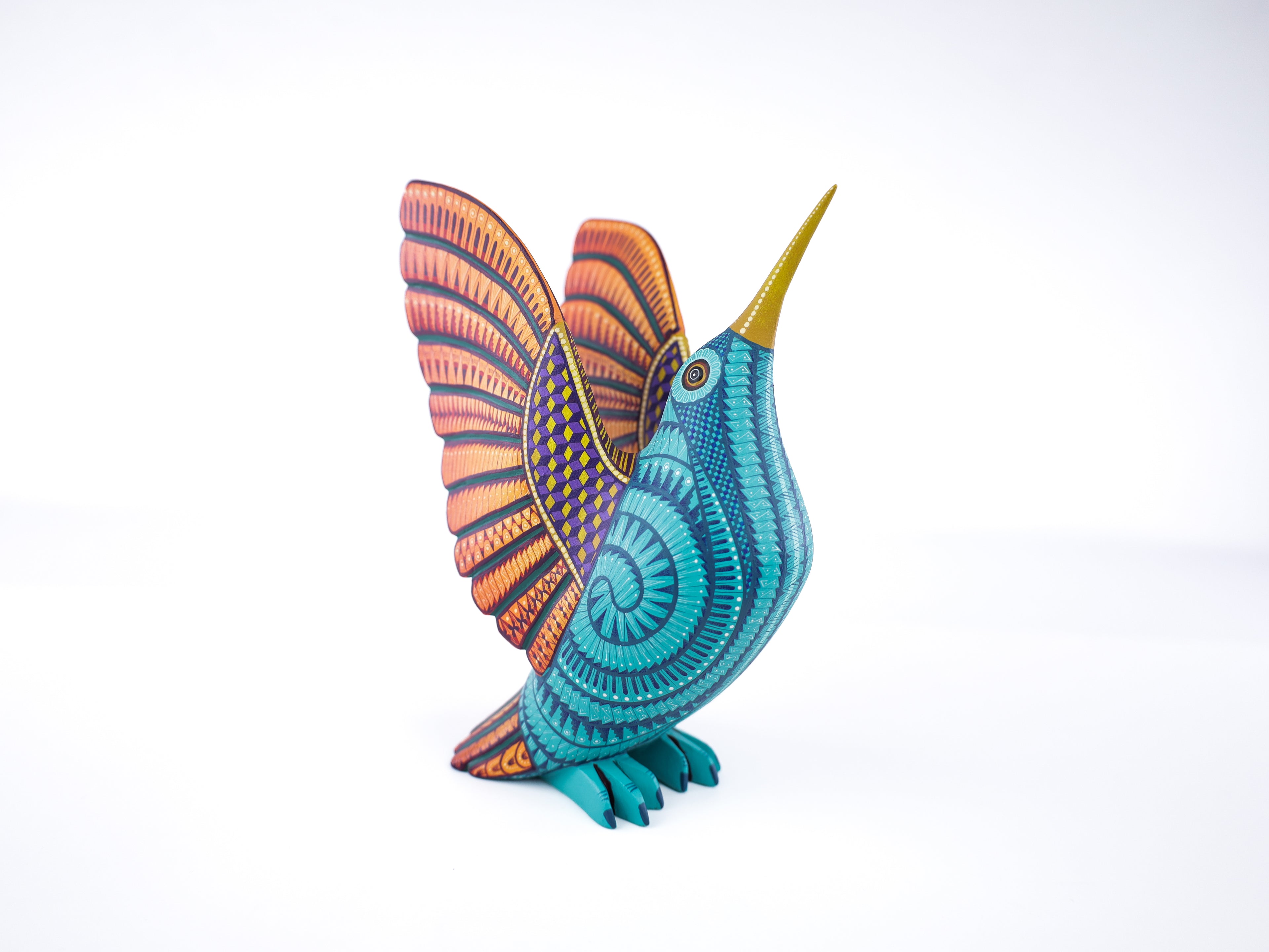 Hummingbird Alebrije | Oaxacan Hand-Painted Copal Wood Carving | Magia Mexica