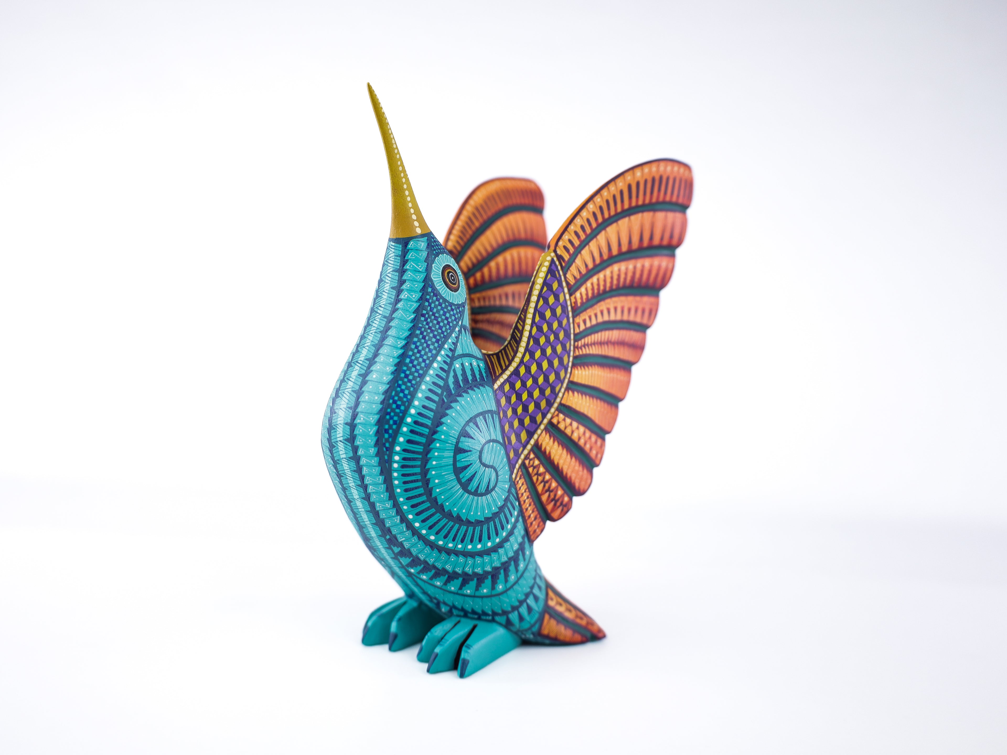 Hummingbird Alebrije | Oaxacan Hand-Painted Copal Wood Carving | Magia Mexica