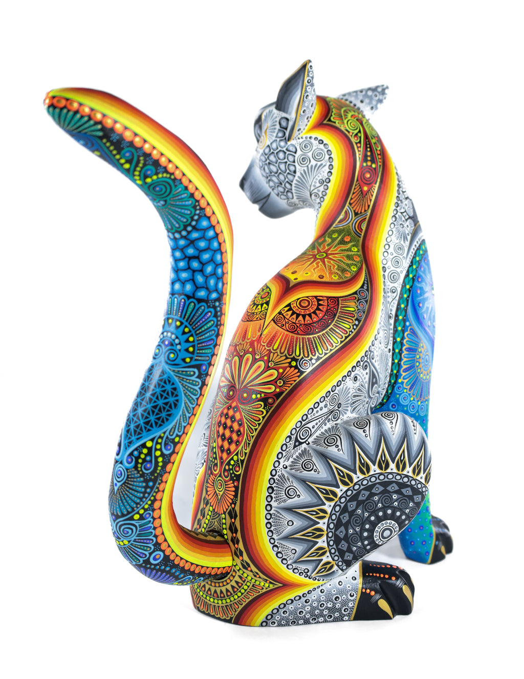 Pantera Alebrije | Oaxacan Hand-Painted Copal Wood Carving | Magia Mexica