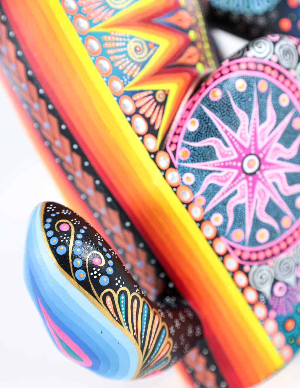 Conejo Alebrije | Oaxacan Hand-Painted Copal Wood Carving | Magia Mexica