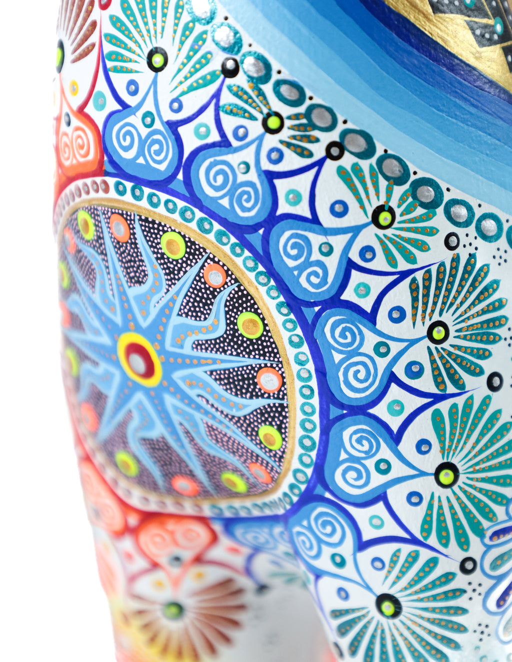 Coyote Alebrije | Oaxacan Hand-Painted Copal Wood Carving | Magia Mexica