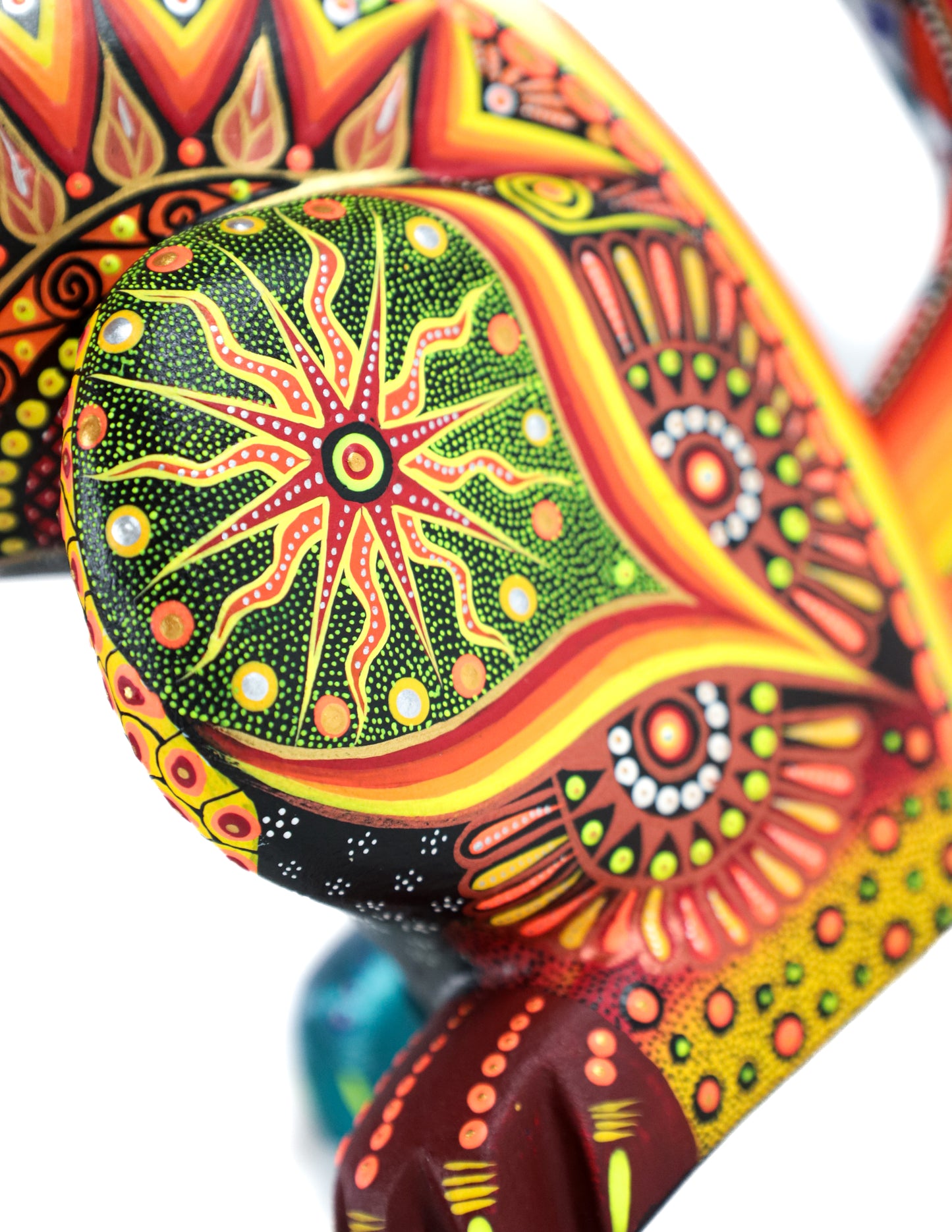 Zorra Alebrije | Oaxacan Hand-Painted Copal Wood Carving | Magia Mexica