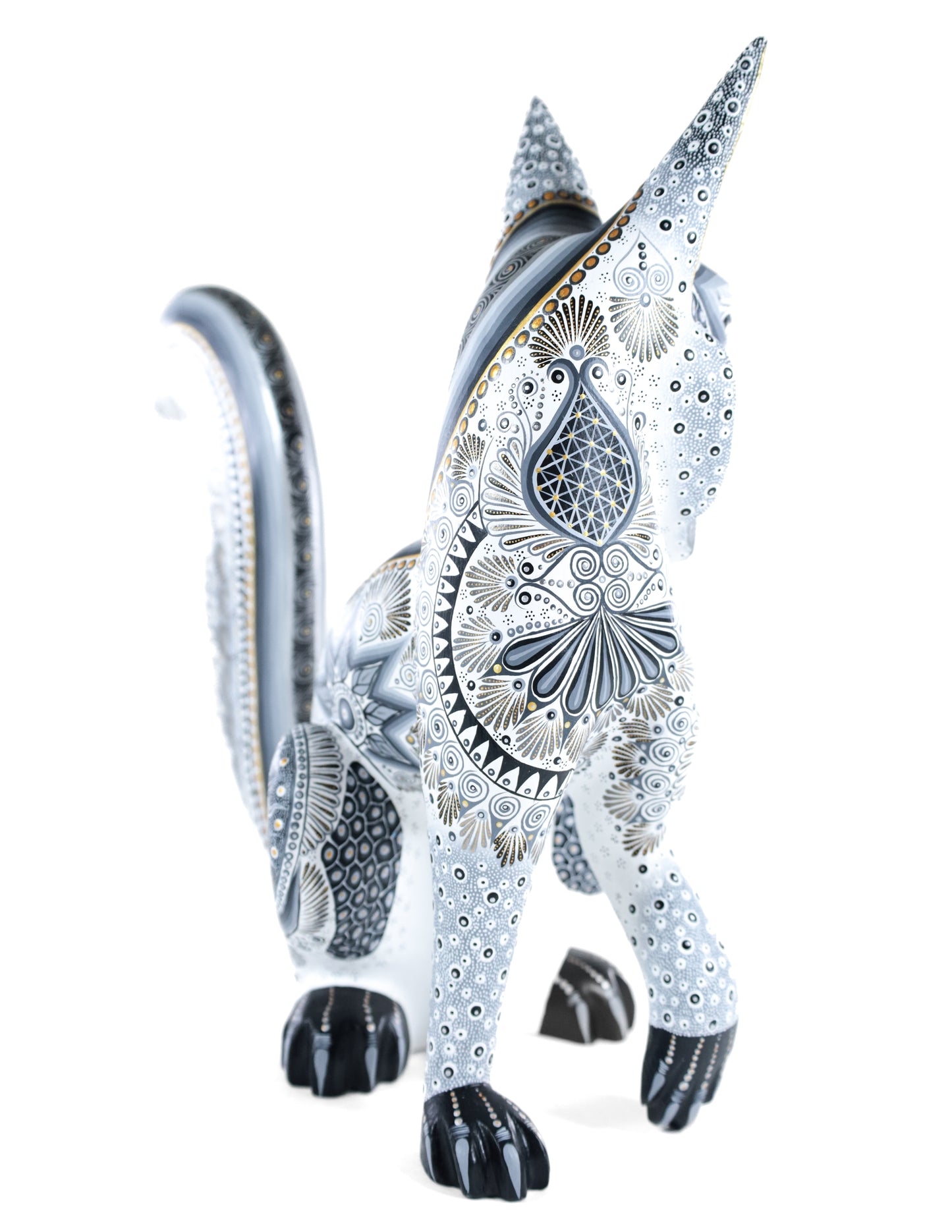 Gato Alebrije | Oaxacan Hand-Painted Copal Wood Carving | Magia Mexica