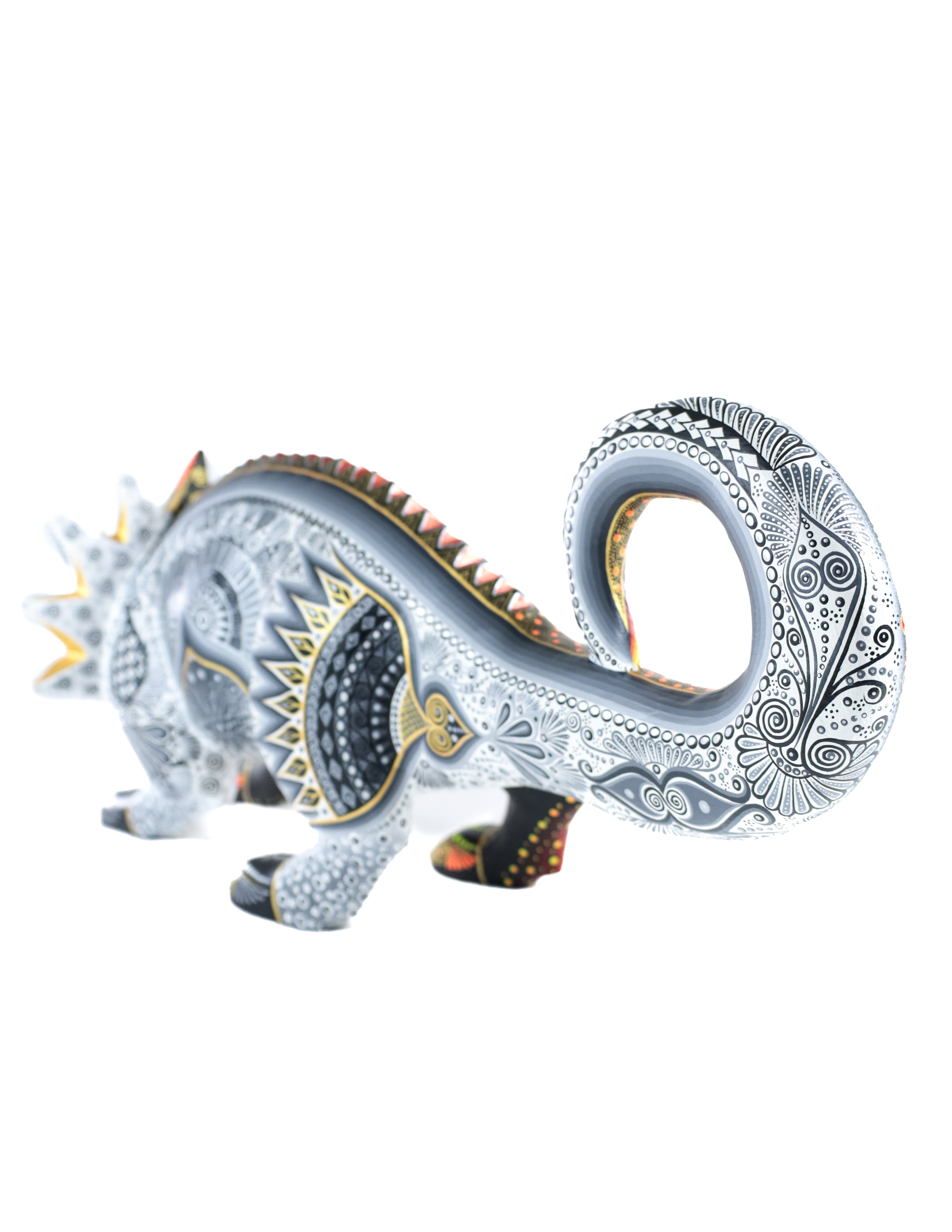 Camaleón Alebrije | Oaxacan Hand-Painted Copal Wood Carving | Magia Mexica