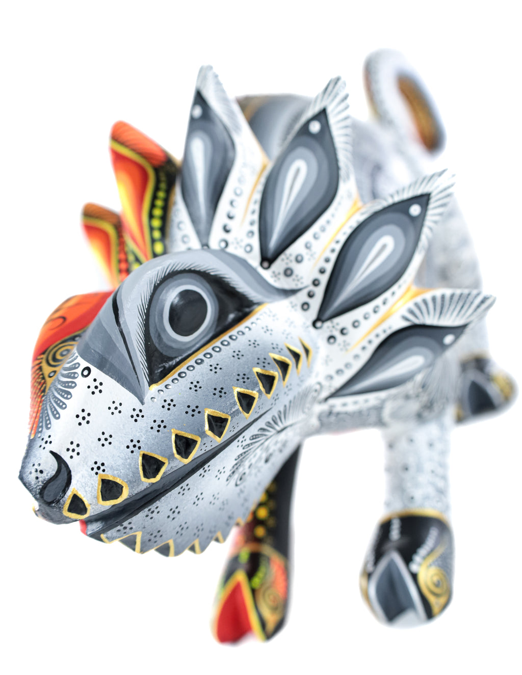 Camaleón Alebrije | Oaxacan Hand-Painted Copal Wood Carving | Magia Mexica