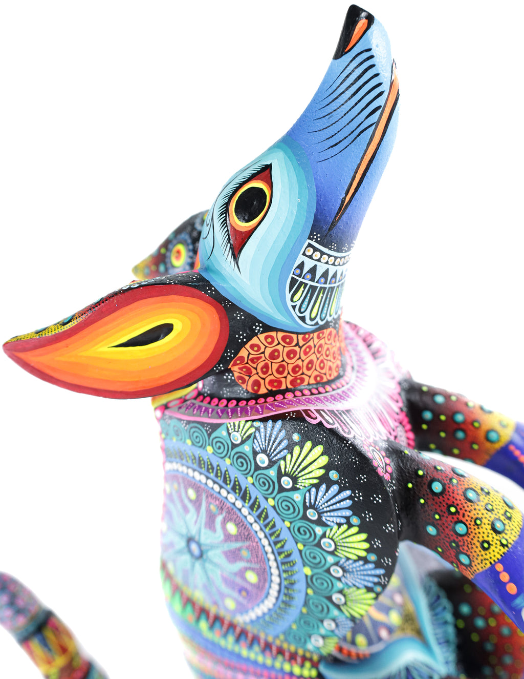 Armadillo Alebrije | Oaxacan Hand-Painted Copal Wood Carving | Magia Mexica